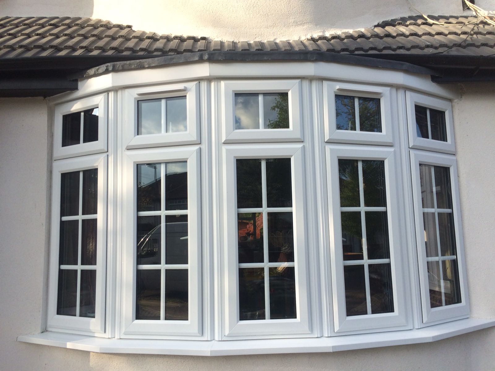 between bow & bay window
