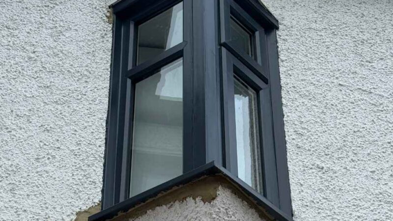 casement corner window