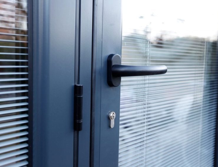 Integral blinds